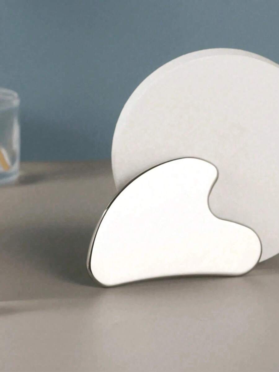 Stainless Steel Heart-Shaped Gua Sha Board Facial Massage Tool, Portable Muscle Relaxation Massage Board, Facial And Body De-Puffing Gua Sha Beauty Tool, Suitable For Face, Body, Eyes, Neck Massage And Facial Care